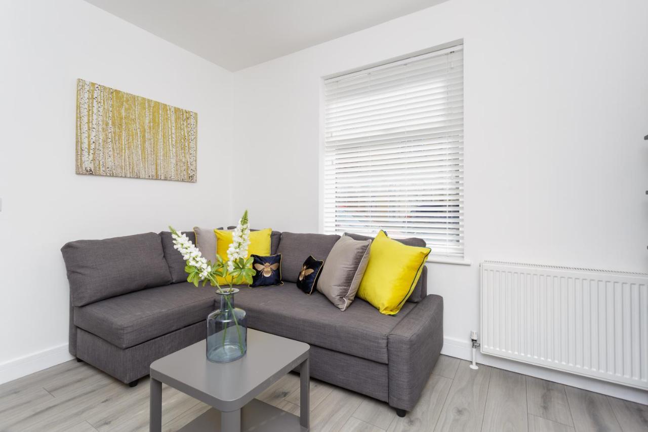 Harold House - Modern Open Plan 4 Bedroom, 3 Bathroom House In Central Southsea, ポーツマス エクステリア 写真