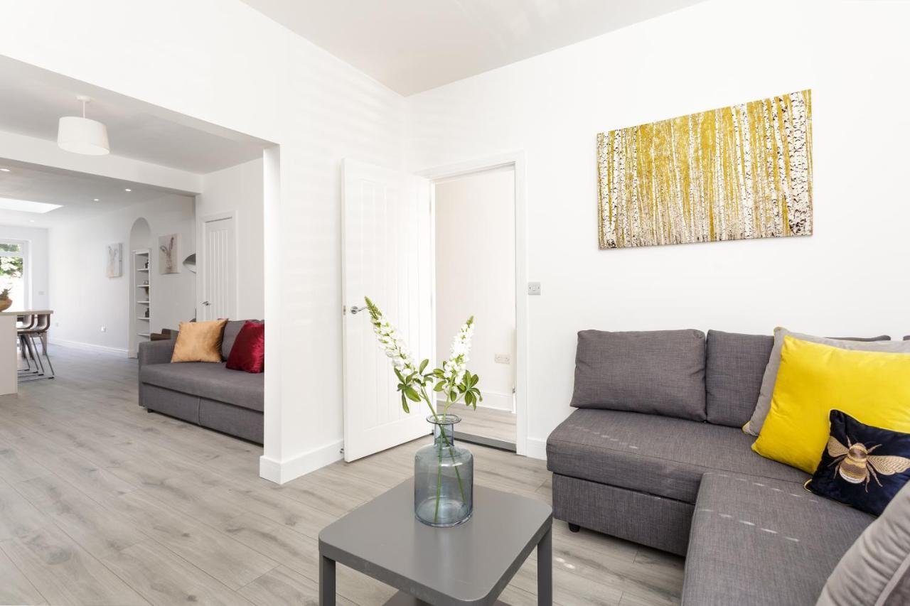 Harold House - Modern Open Plan 4 Bedroom, 3 Bathroom House In Central Southsea, ポーツマス エクステリア 写真