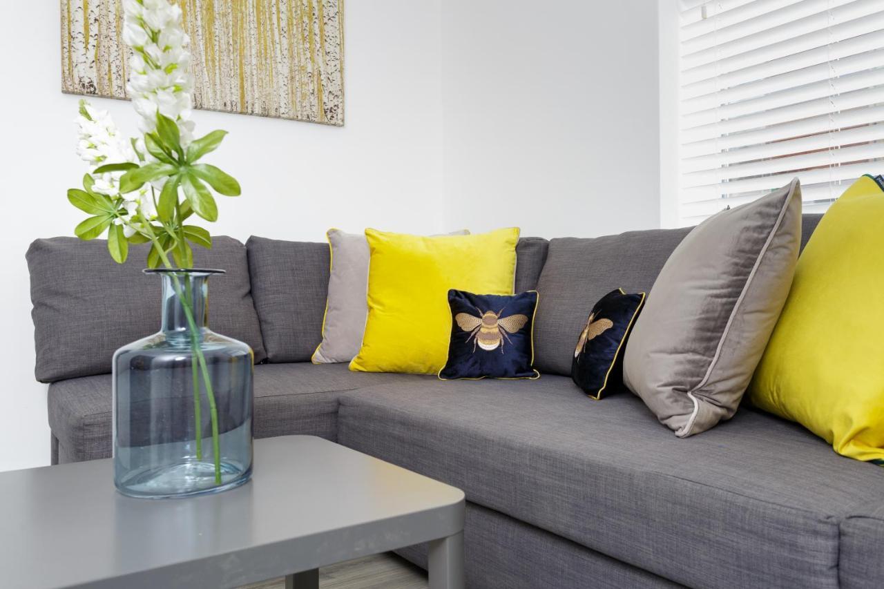 Harold House - Modern Open Plan 4 Bedroom, 3 Bathroom House In Central Southsea, ポーツマス エクステリア 写真