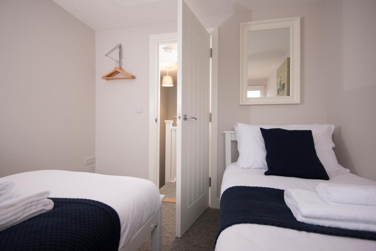 Harold House - Modern Open Plan 4 Bedroom, 3 Bathroom House In Central Southsea, ポーツマス エクステリア 写真
