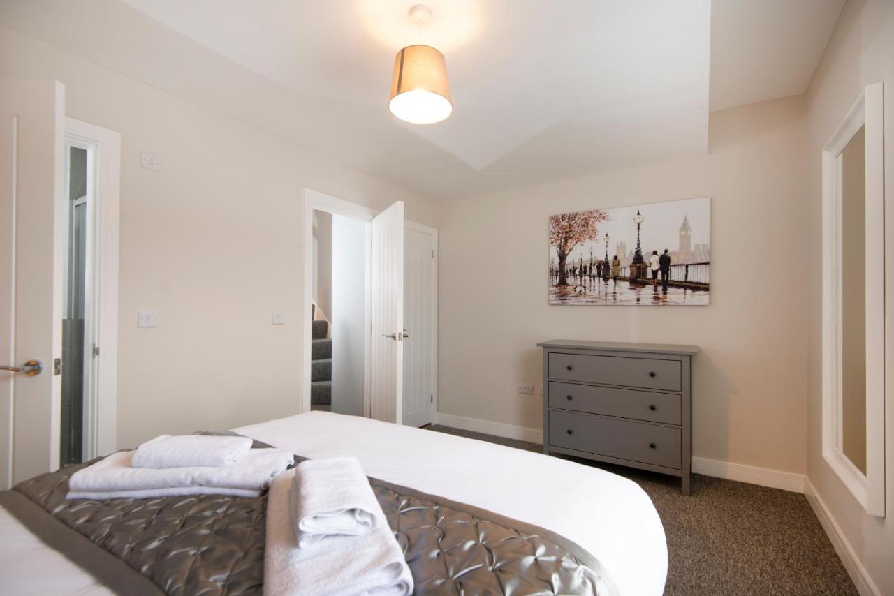 Harold House - Modern Open Plan 4 Bedroom, 3 Bathroom House In Central Southsea, ポーツマス エクステリア 写真