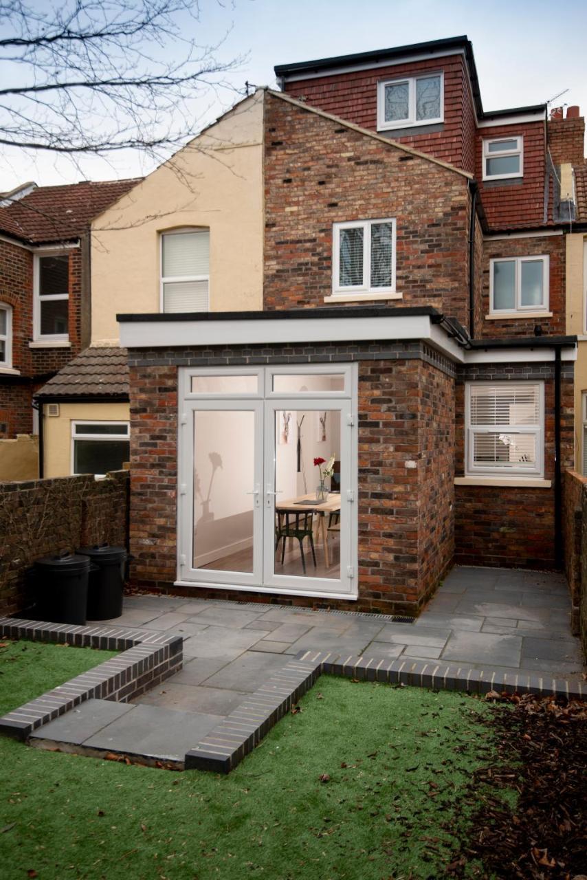Harold House - Modern Open Plan 4 Bedroom, 3 Bathroom House In Central Southsea, ポーツマス エクステリア 写真